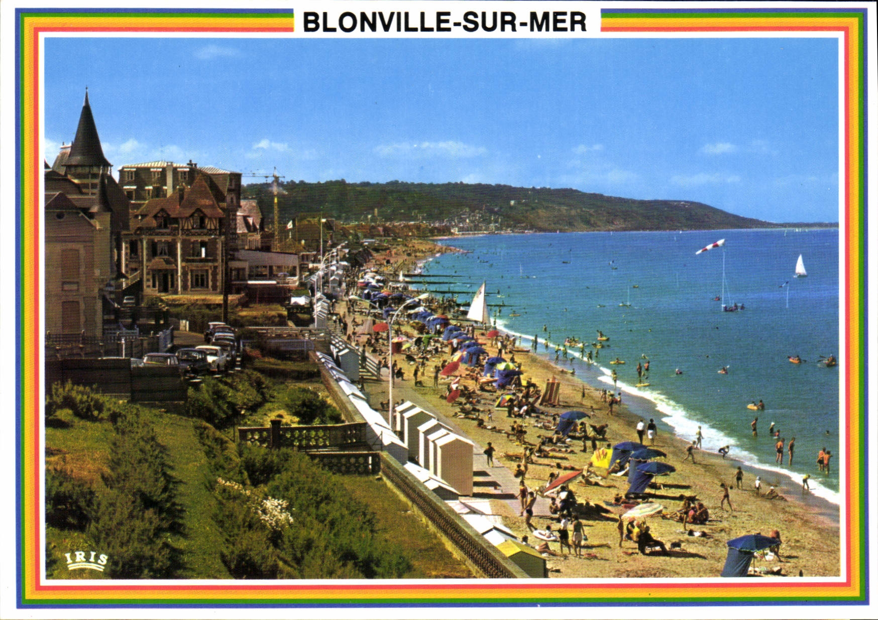 Blonville-sur-Mer — plage à l'heure du bain — IRIS