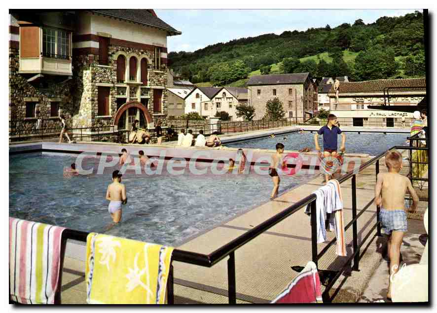 CPSM Bort Les Orgues La Nouvelle Piscine