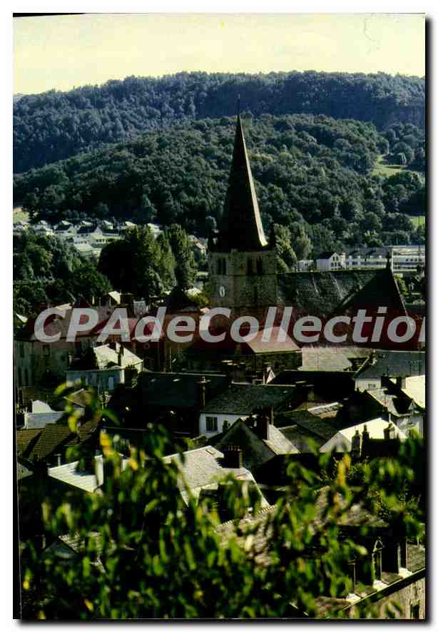 Bort-les-Orgues — vue partielle de l'église du XIIe siècle — IRIS