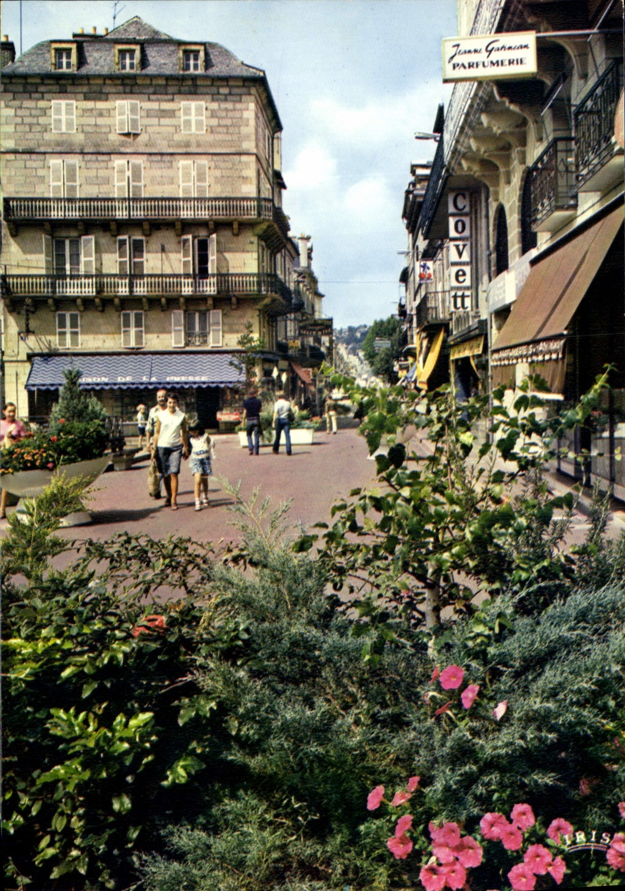 Brive-la-Gaillarde — rue Piétonnière — IRIS