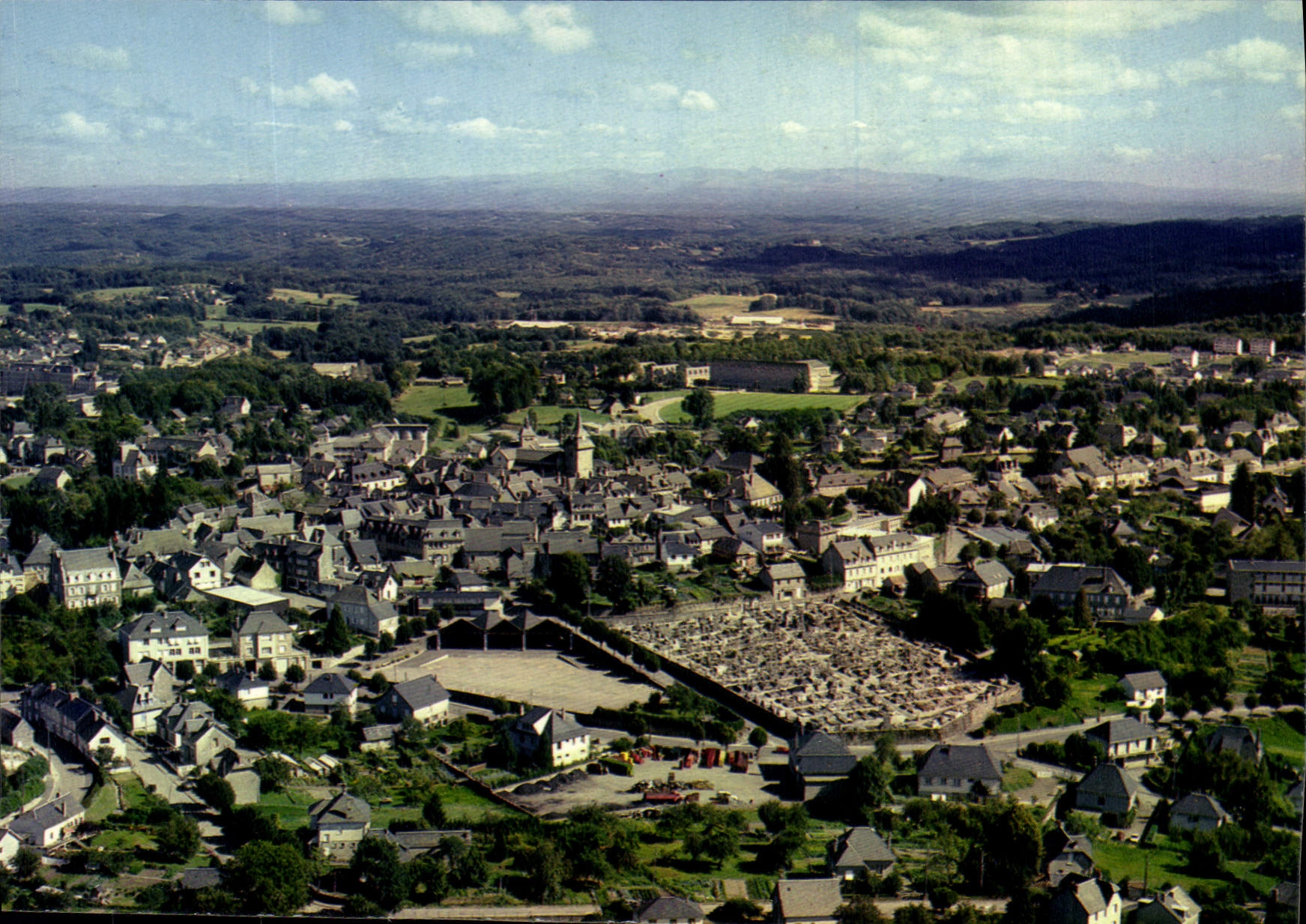 CPSM Egletons Vue Panoramique Sur La Ville