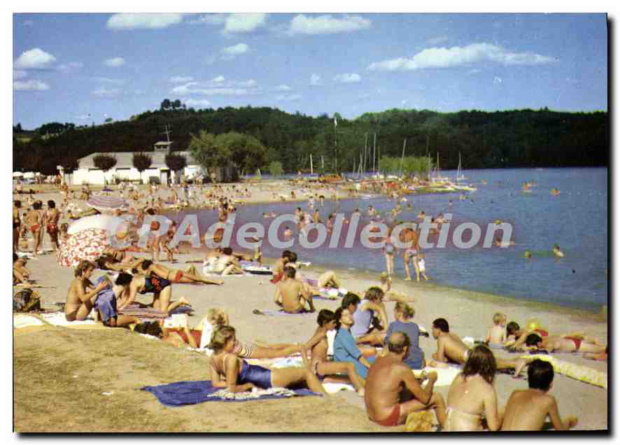 La plage de Neuvic — Corrèze — éditeur LA CORREZE TOURISTIQUE