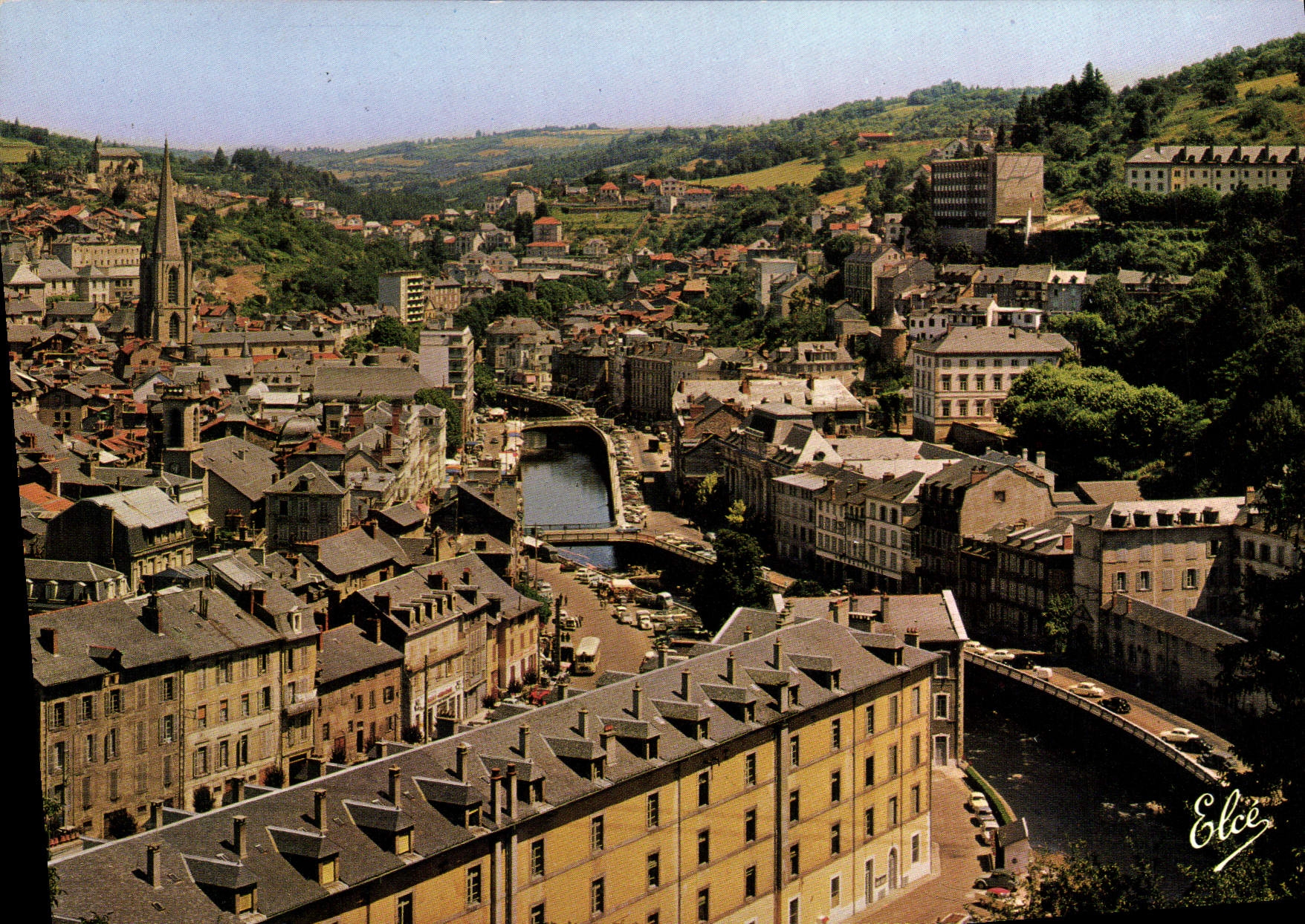 Tulle (Corrèze) — Vue générale, au fond la Cathédrale — Él. Elcée, N° 2074