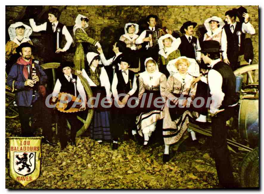 CPSM Groupe Folklorique Lou Baladours De Naves