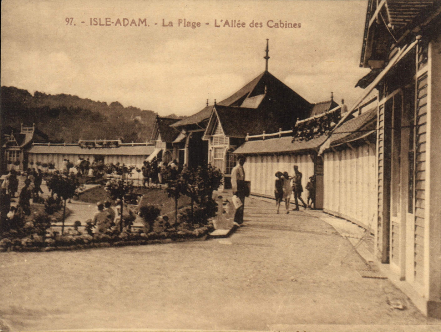 Isle-Adam - La Plage - L'Allée des Cabines — Édition G. Olivier, Ville Adam