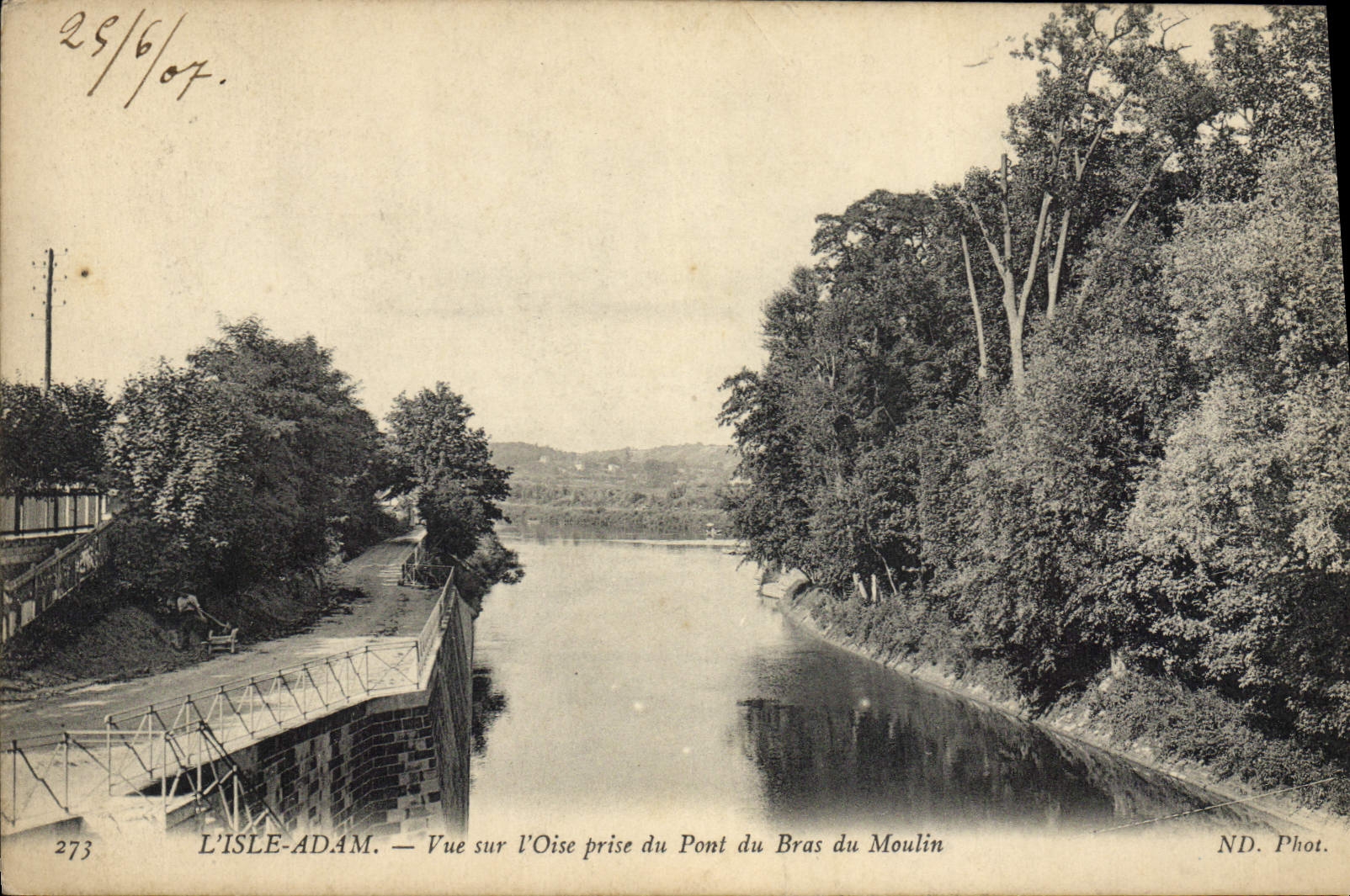 CPA L'Isle Adam Vue Sur I'Oise Prise Du Pont Du Bras Du Moulin