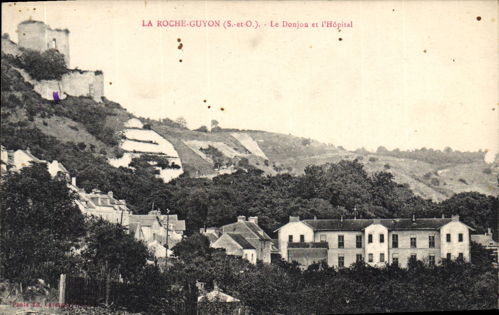 CPA La Roche Guyon Le Donjon Et I'Hopital