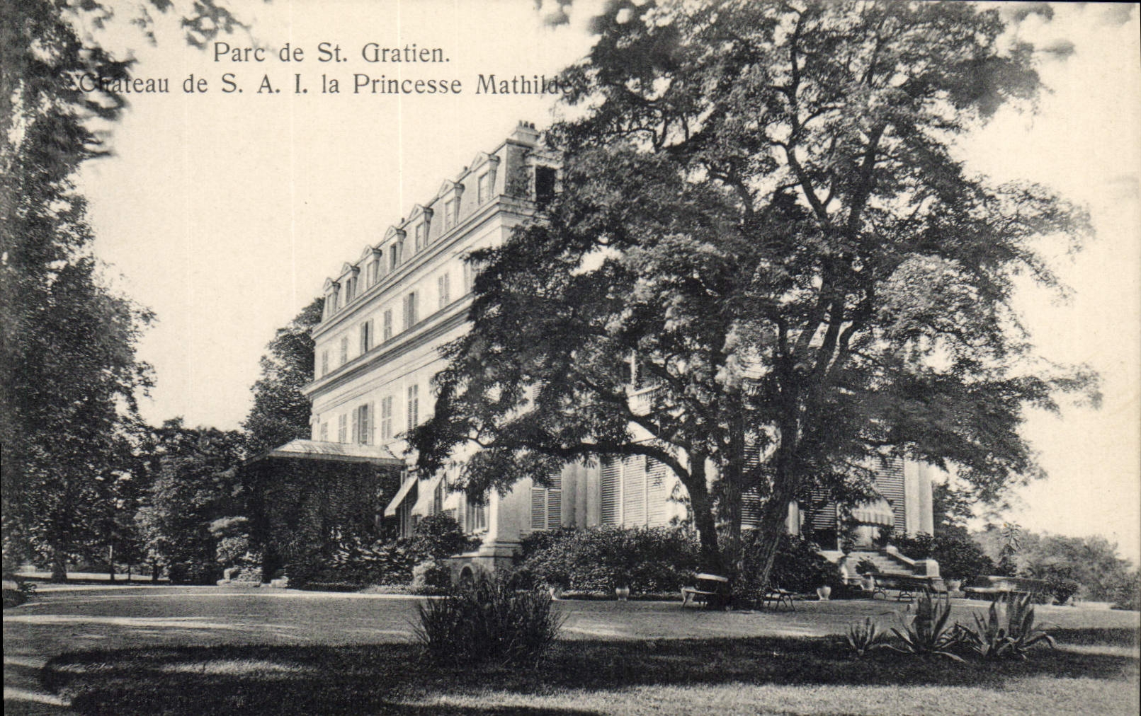 CPA St Gratien Le Chateau La Princesse Mathilde