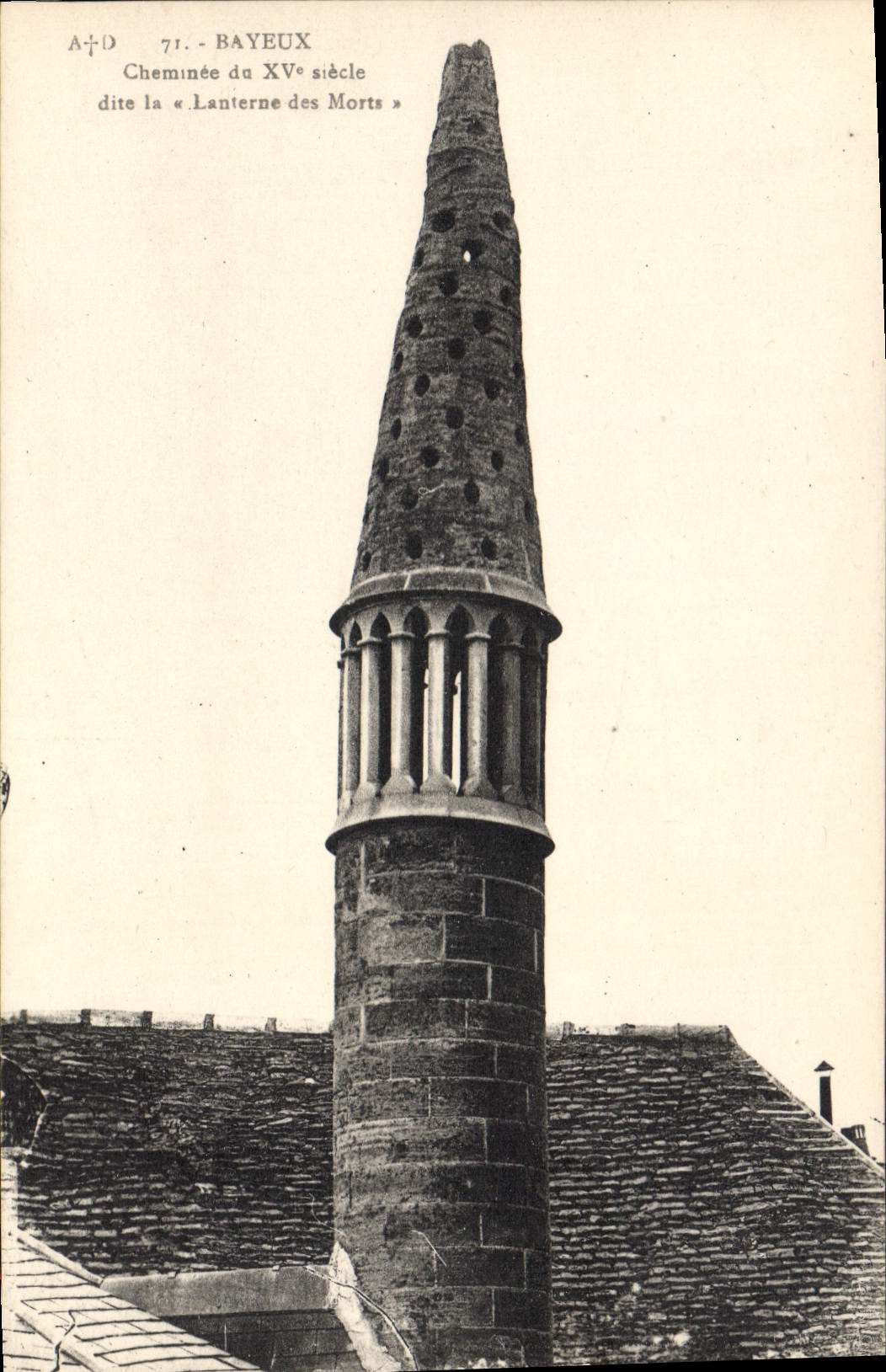 Bayeux — 15. Jahrhundert Schornstein genannt die « Lanterne der Toten » — A. Dubosq, Verleger (Calvados)