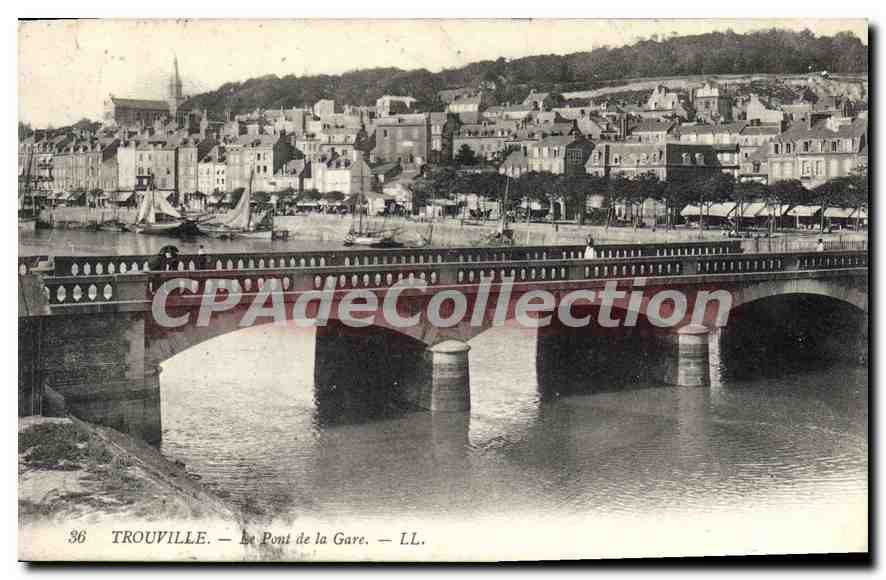 CPA Trouville Le Pont De La Gare