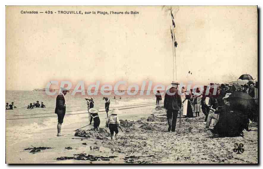 CPA Trouville Sur La Plage I'Heure Du Bain