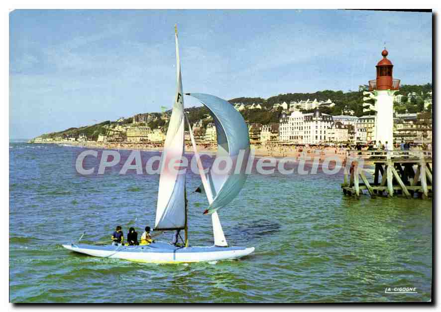 CPSM Trouville La Reine Des Plages Vue Generale De La Plage