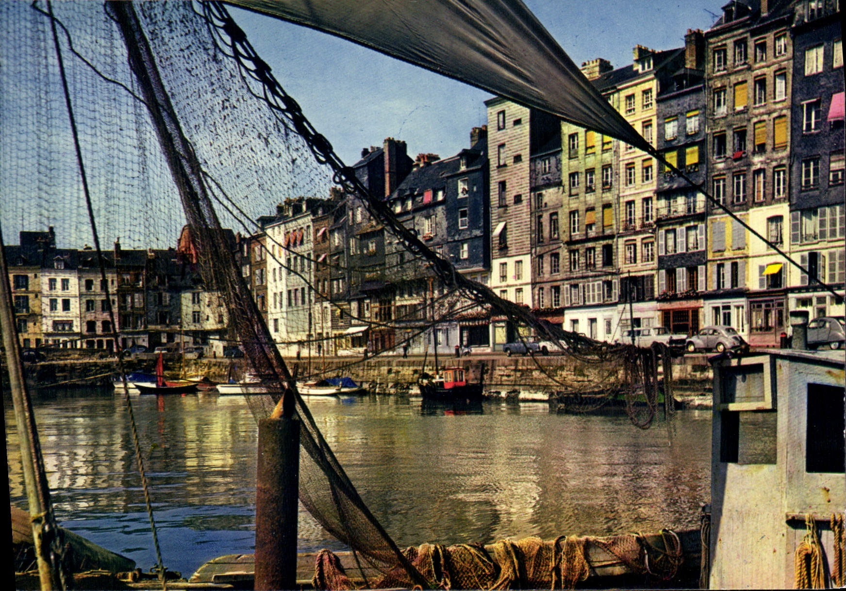 Le vieux bassin et le quai Sainte-Catherine — Honfleur, Normandie — S.A.D. Normandie
