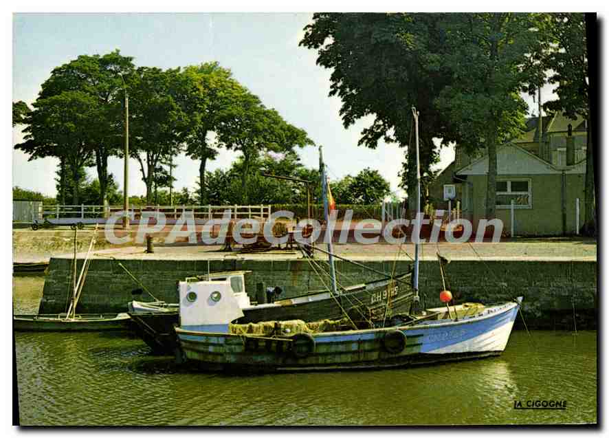 CPSM Isigny Sur Mer Le Port