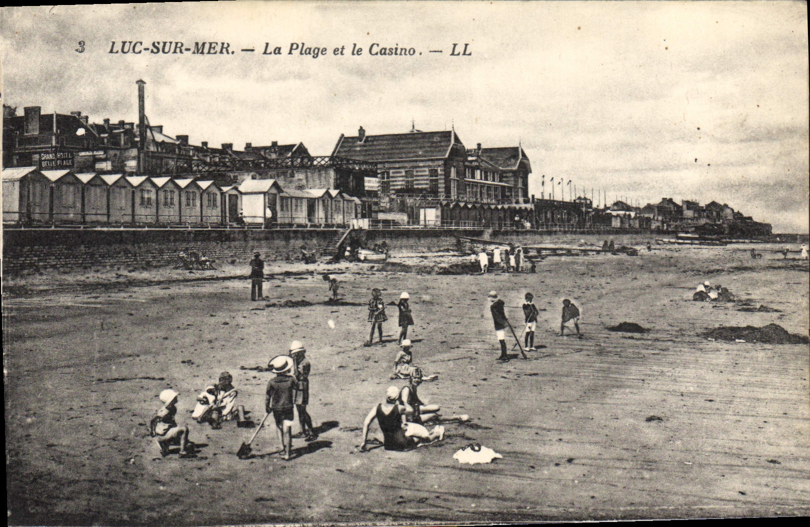 Luc-sur-Mer — La Plage et le Casino — LL