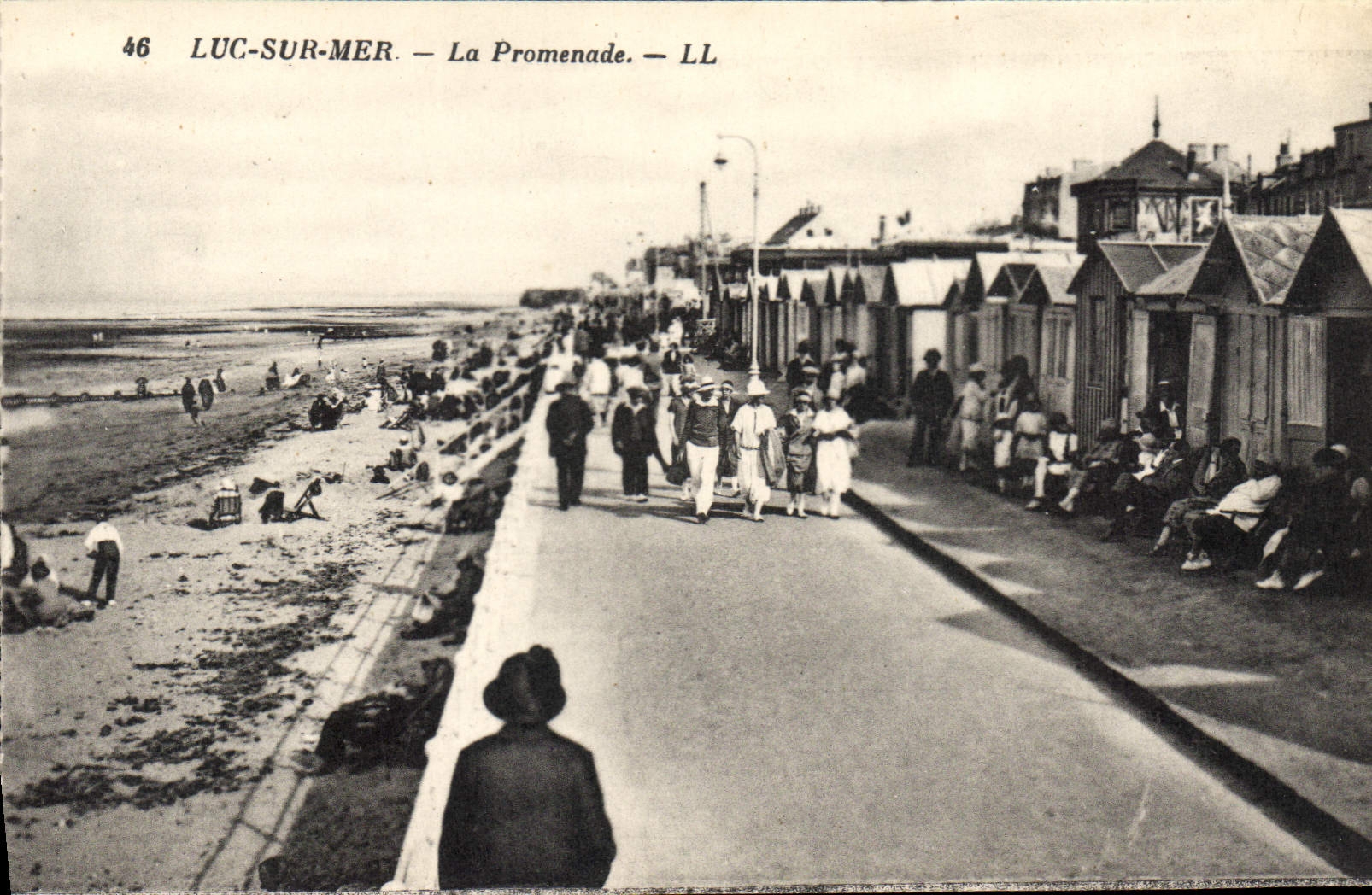 Luc-sur-Mer — Die Promenade — LL