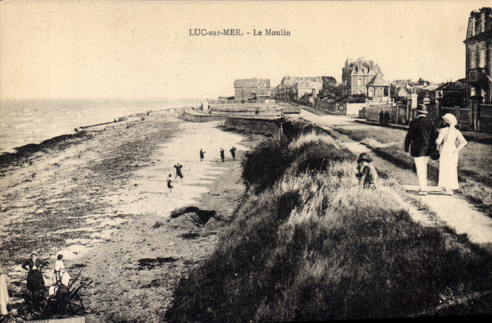 LUC-sur-MER - Das Mühle — Ansicht der Strandpromenade und Küstenstraße