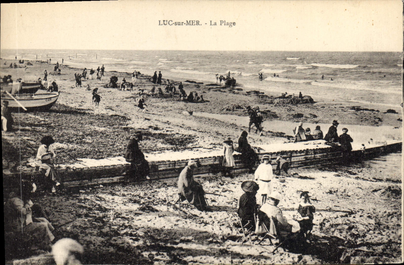 LUC-sur-MER - La Plage — Éditeur E. Destif, Paris