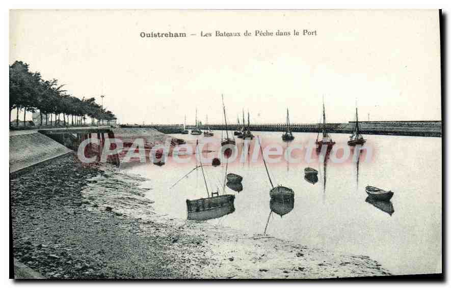 Ouistreham — Ansicht von Fischereibooten im Hafen