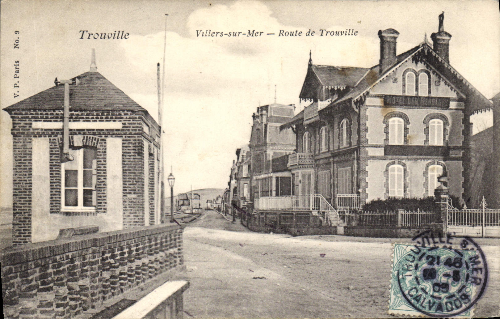 Villers-sur-Mer — Route nach Trouville — Hôtel des Hébards