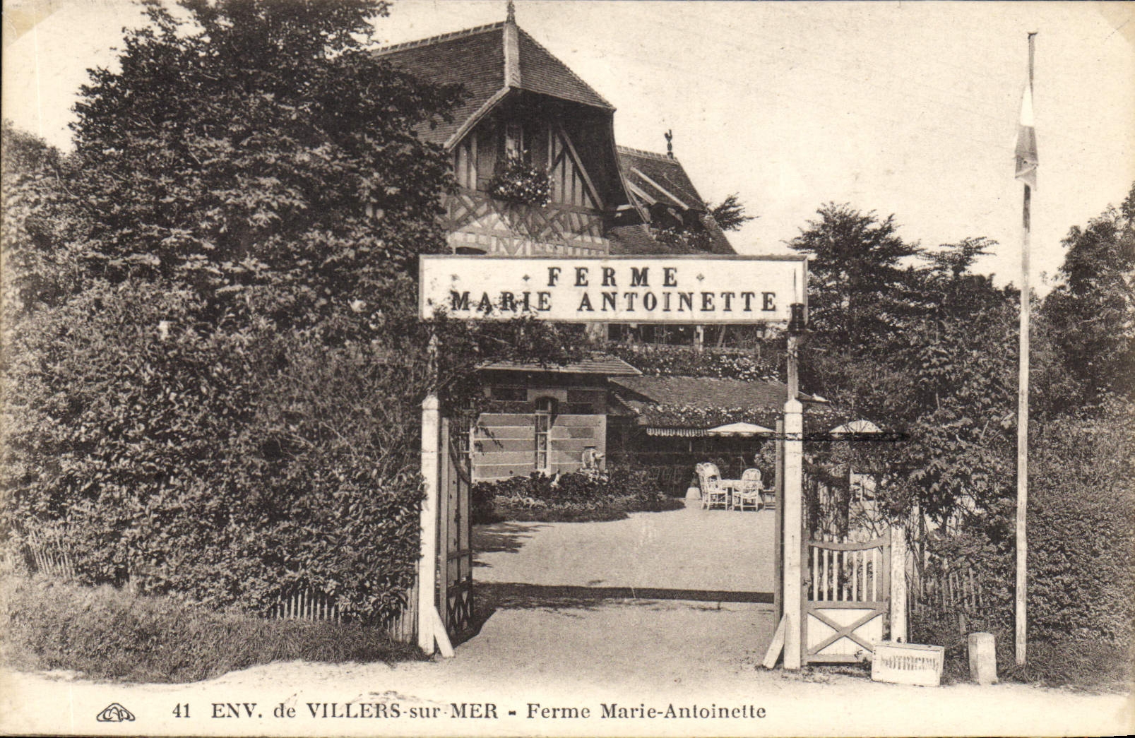 Granja Marie-Antoinette — Alrededores de Villers-sur-Mer — Editor: C. Alloisienne des Arts Photographiques, Estrasburgo