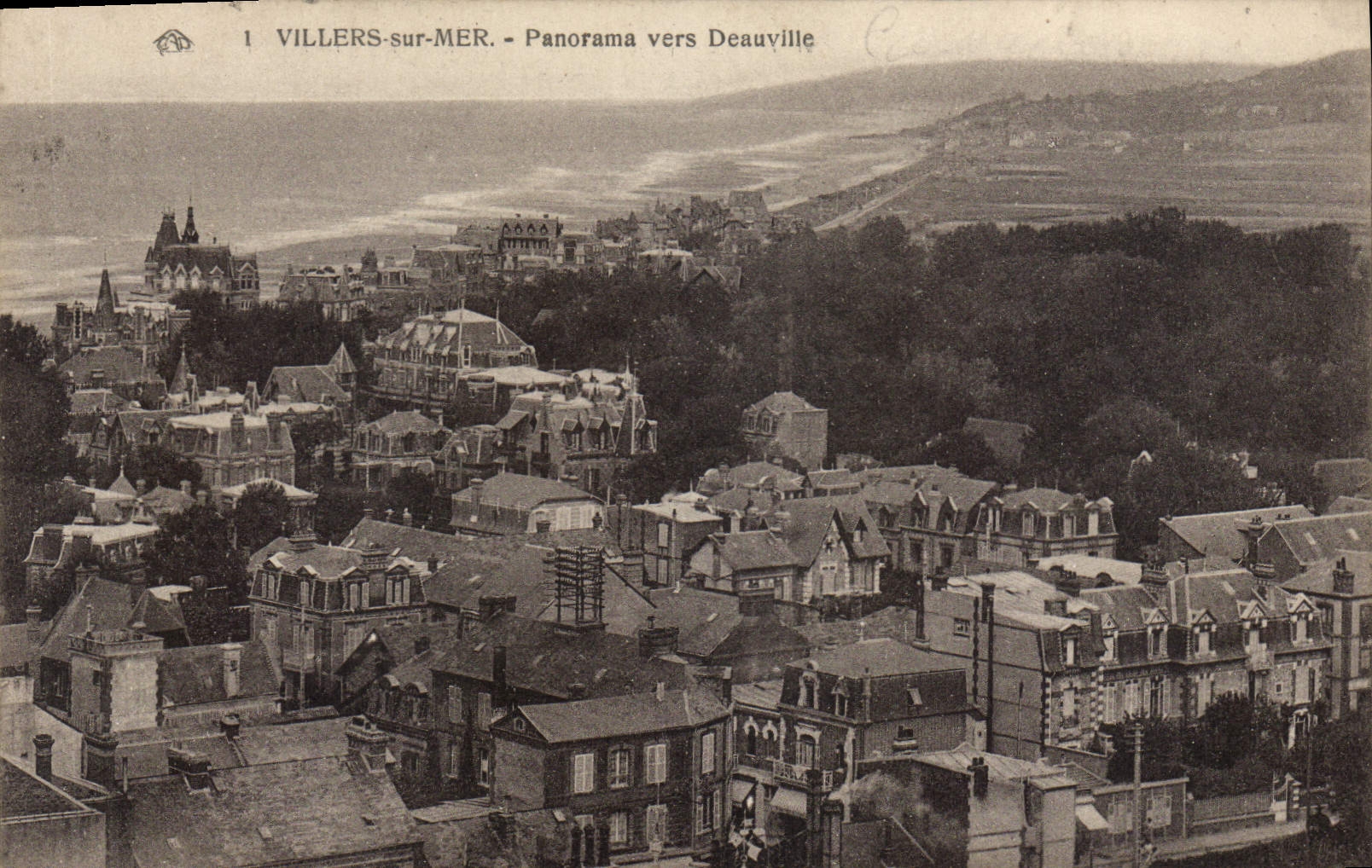 Villers-sur-Mer - Panorama hacia Deauville
