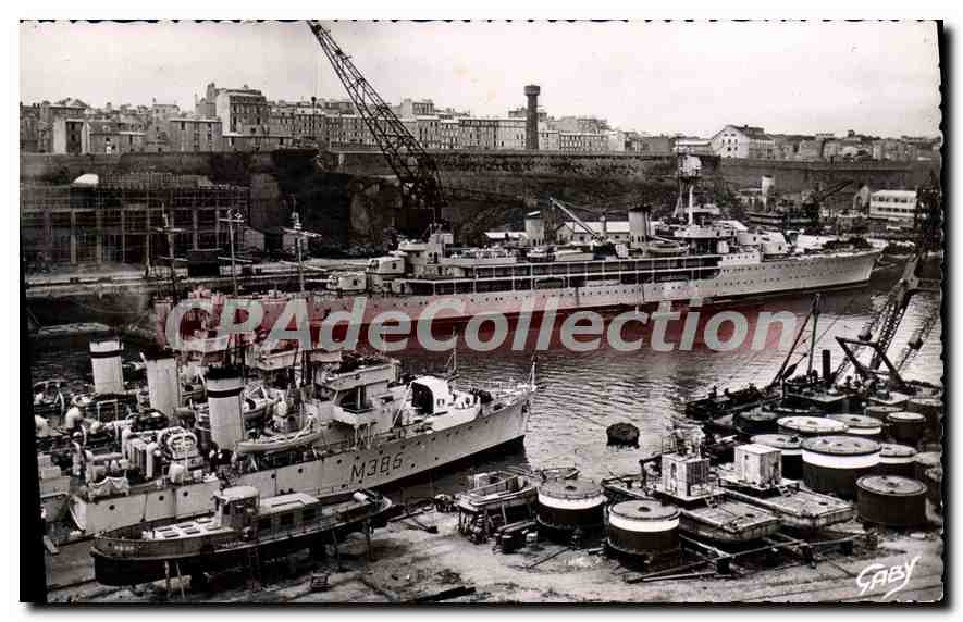 CPA Brest Croiseur école Jeanne d'Arc