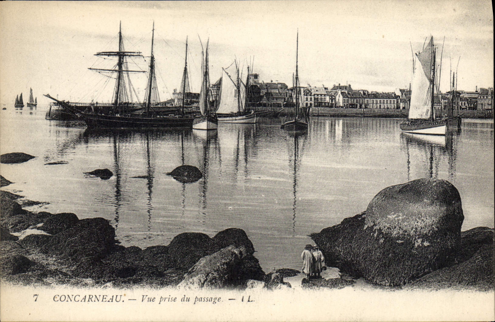 CPA Concarneau Vue Prise Du Passage