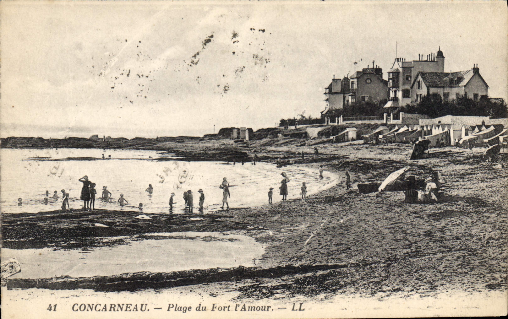 CPA Concarneau Plage Du Fort I'Amour