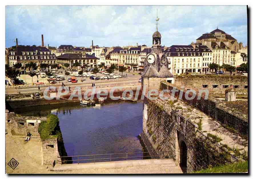 CPSM Concarneau Vue Sur La Place Jean Jaures