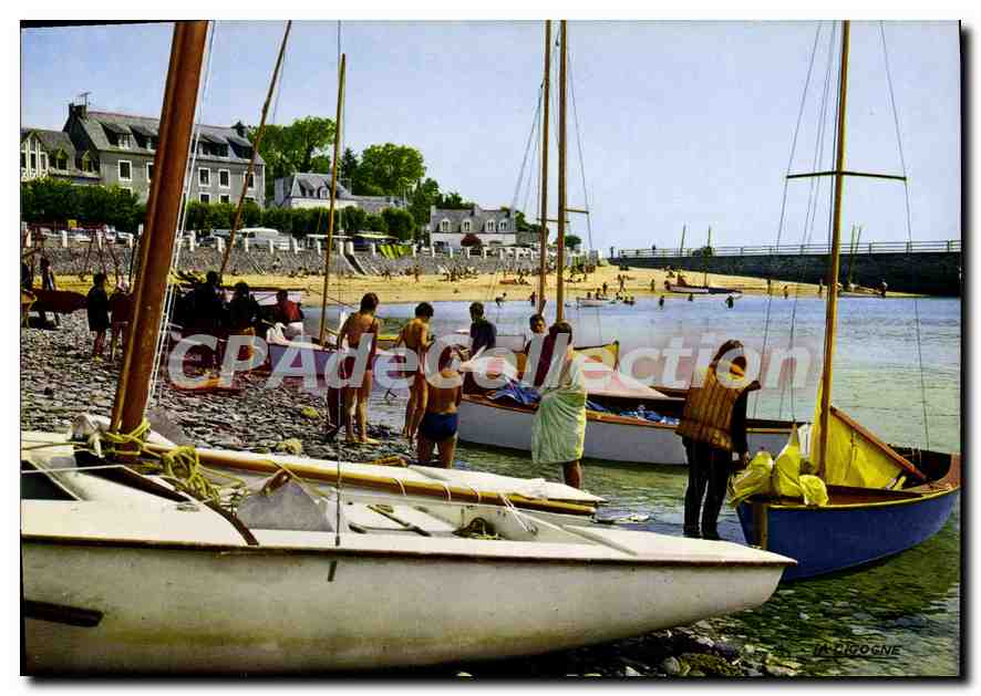 CPSM Locquirec Derniers Preparatifs Plage Du Port