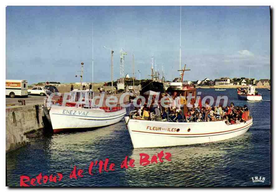CPSM Roscoff Bateaux Assurant La Ilaison ile de Batz