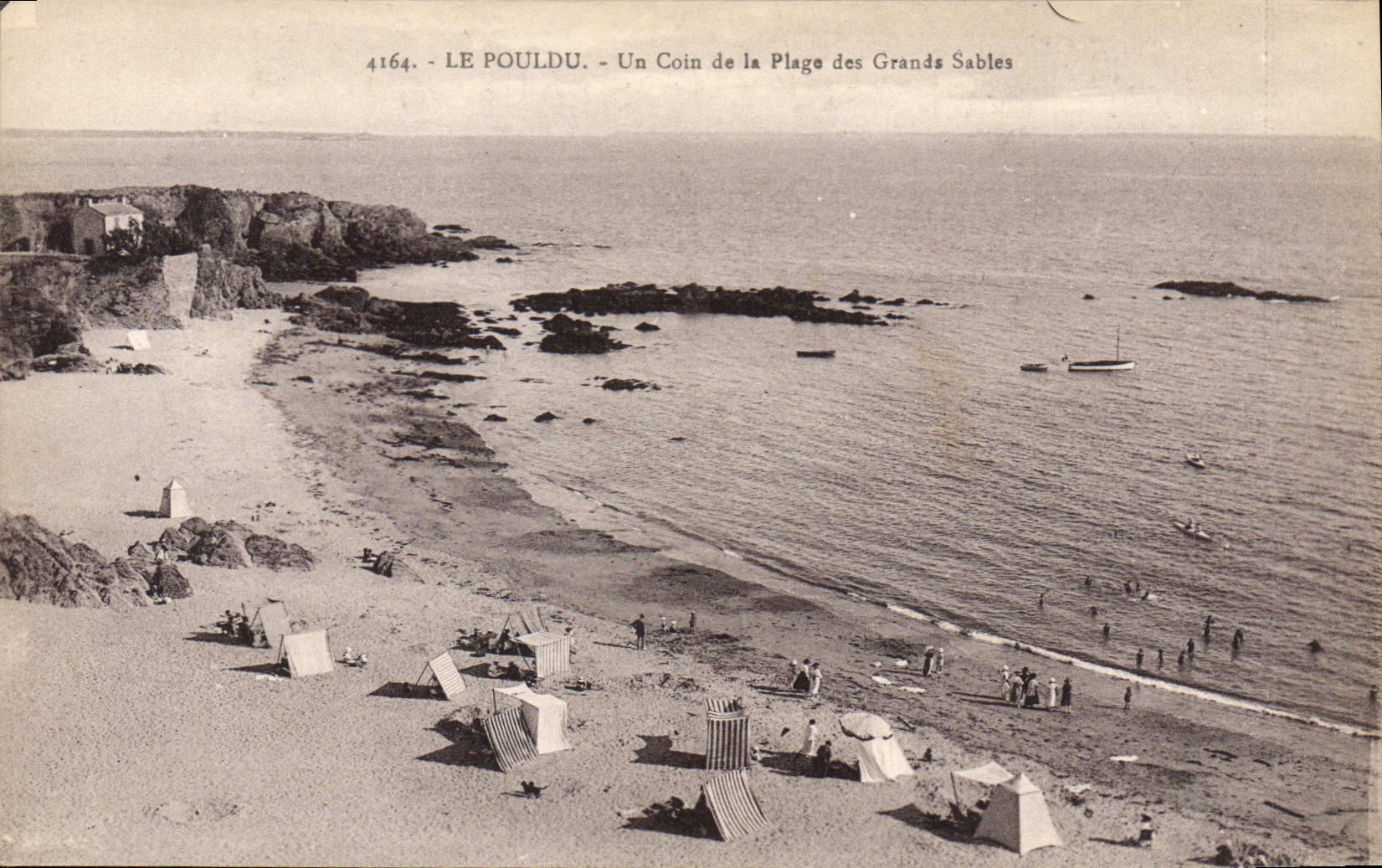 CPA Le Pouldu Un Coin De La Plage Des Grands Sables