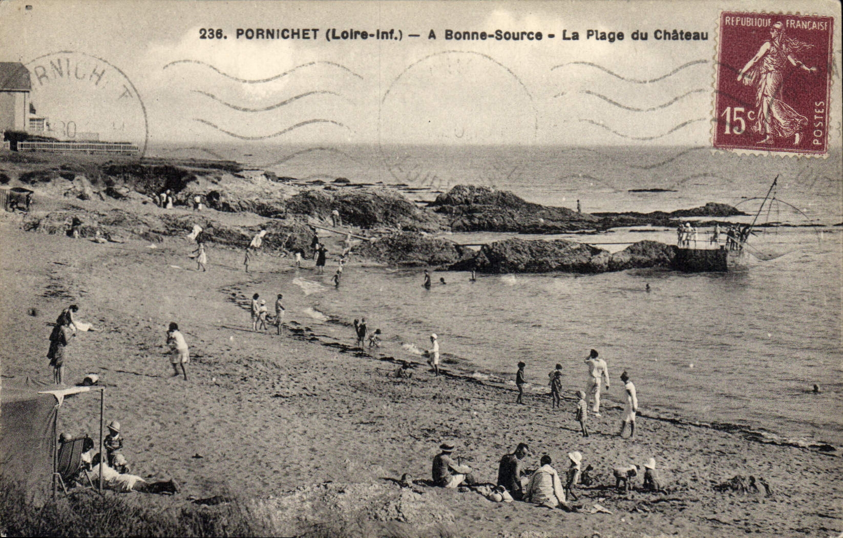 CPA Pornichet A Bonne Source La Plage Du Château