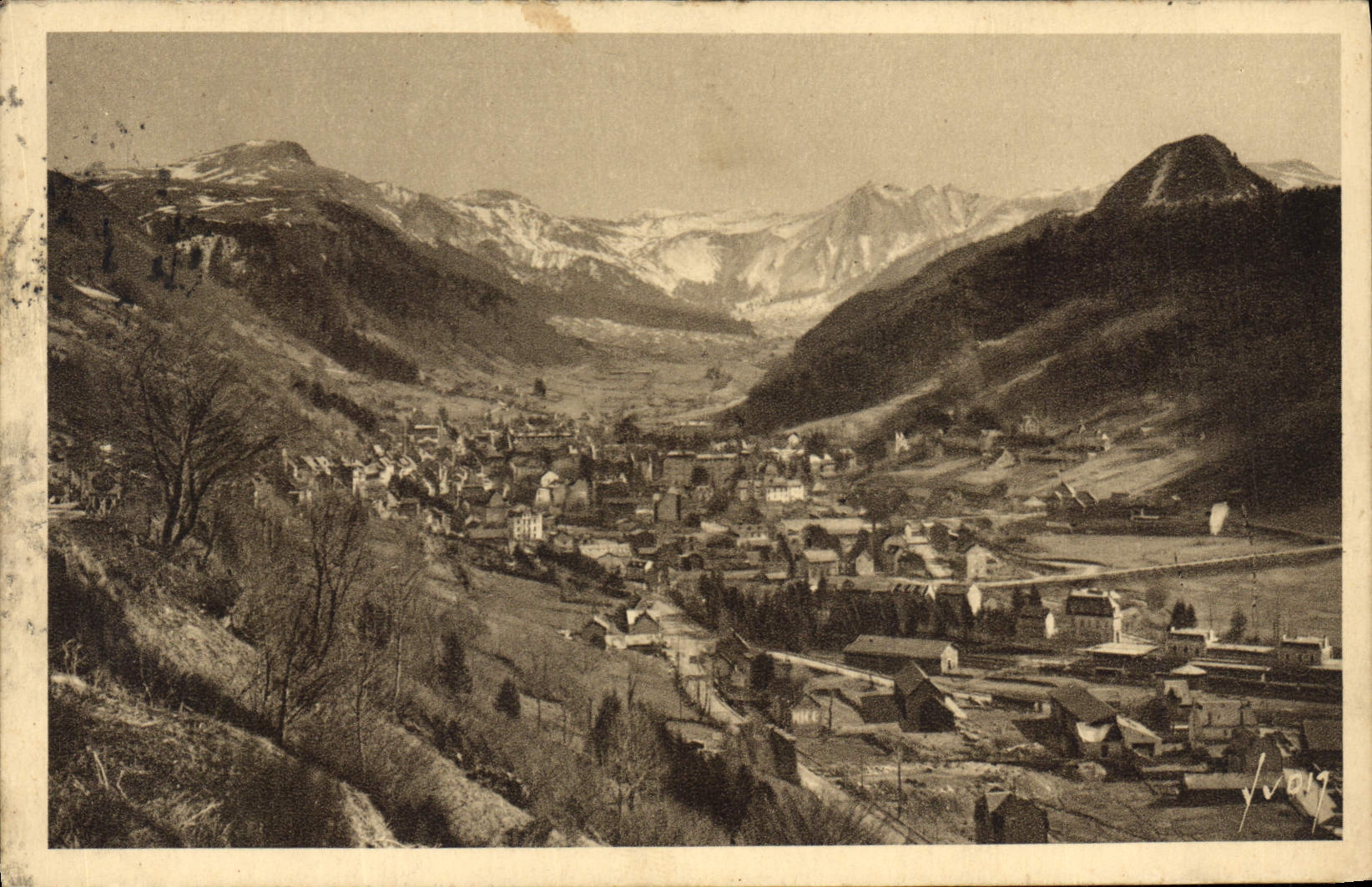 Le Mont-Dore (P. de-D.) — Allgemeiner Blick — Kunstverlag 'ON', Rue Martel, Paris