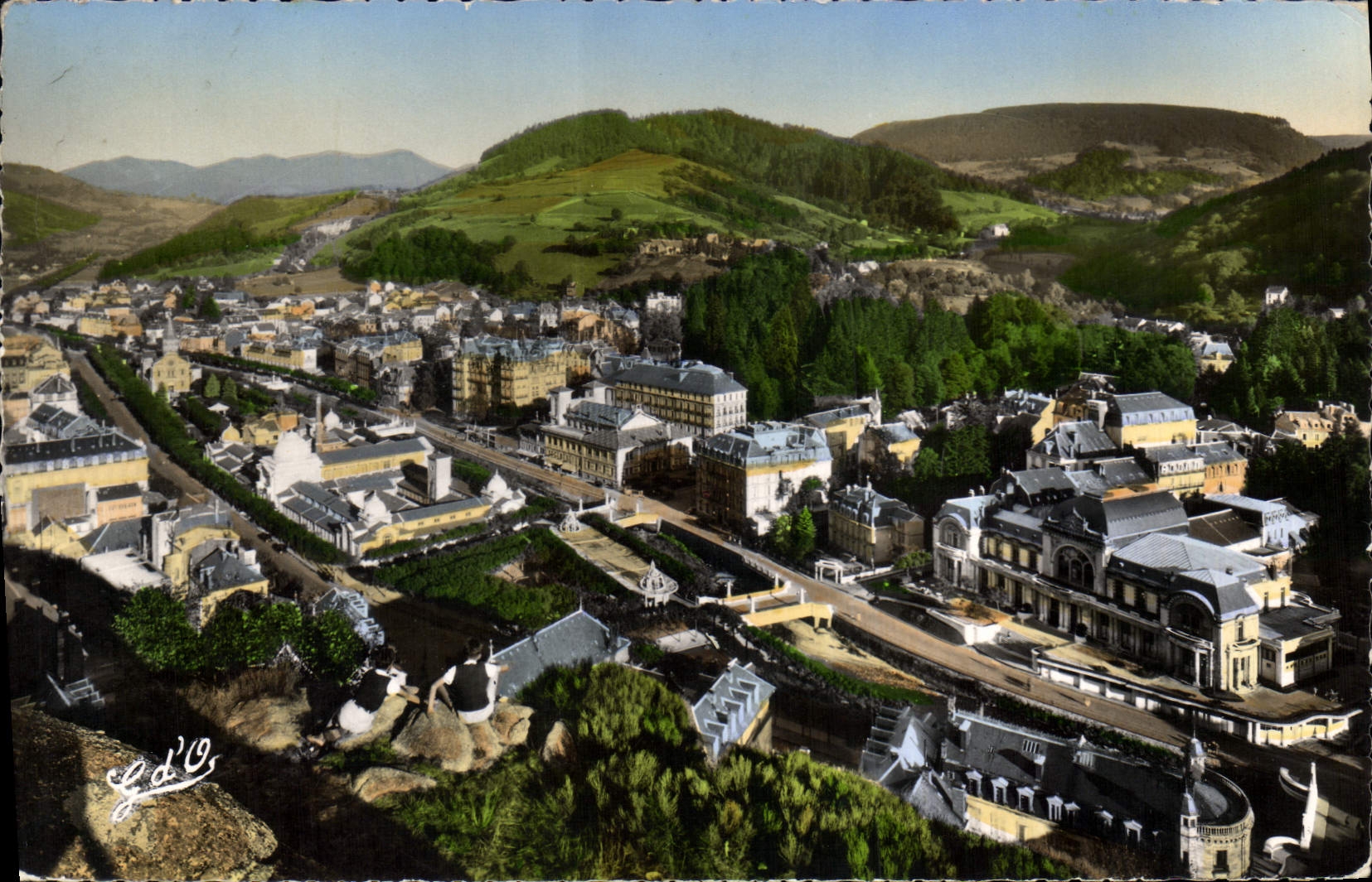 Les Thermes de La Bourboule — Vue générale — L'Auvergne, éditeur G. de Olliergues