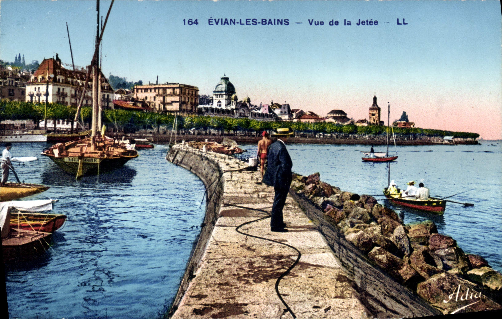 ÉVIAN-LES-BAINS — Vue de la Jetée — LL — Adia