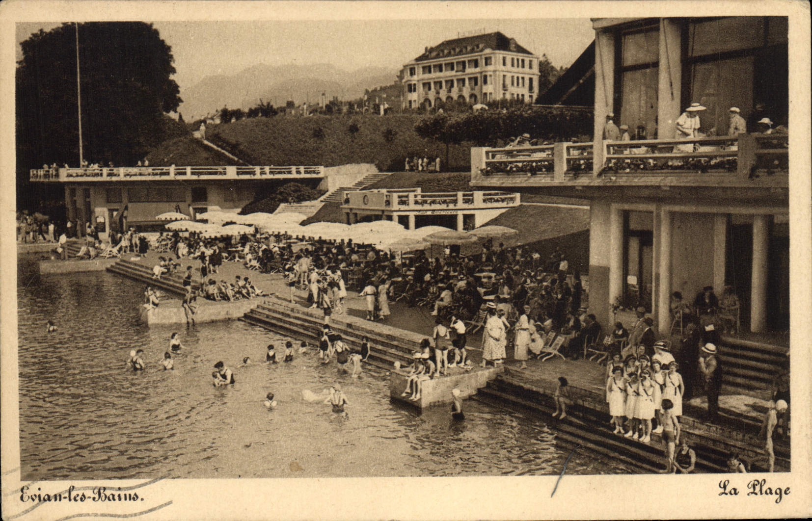 CPA Evian Les Bains La Plage