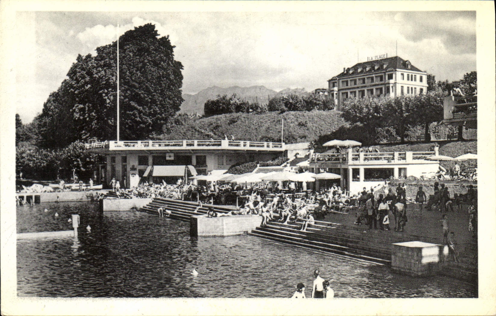 La Spiaggia — Évian-les-Bains — Editore: SANTÉ TOURISME, n° 33