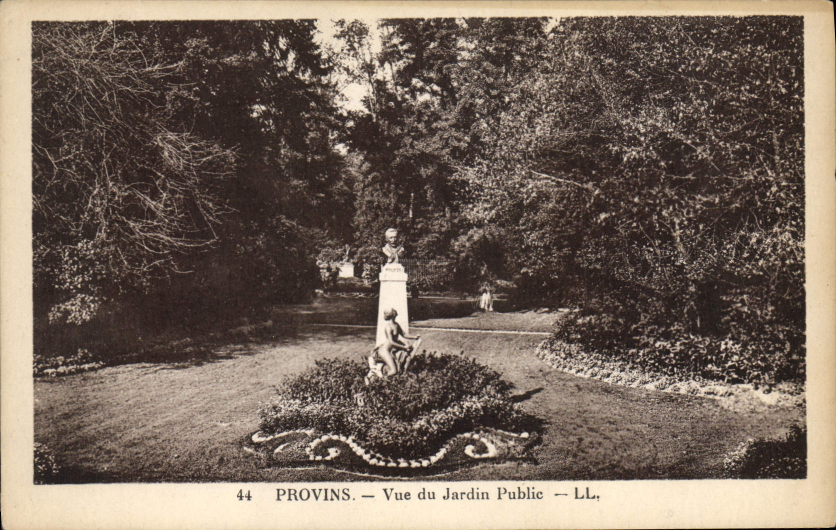 Provins — Vue du Jardin Public — LL, n°44