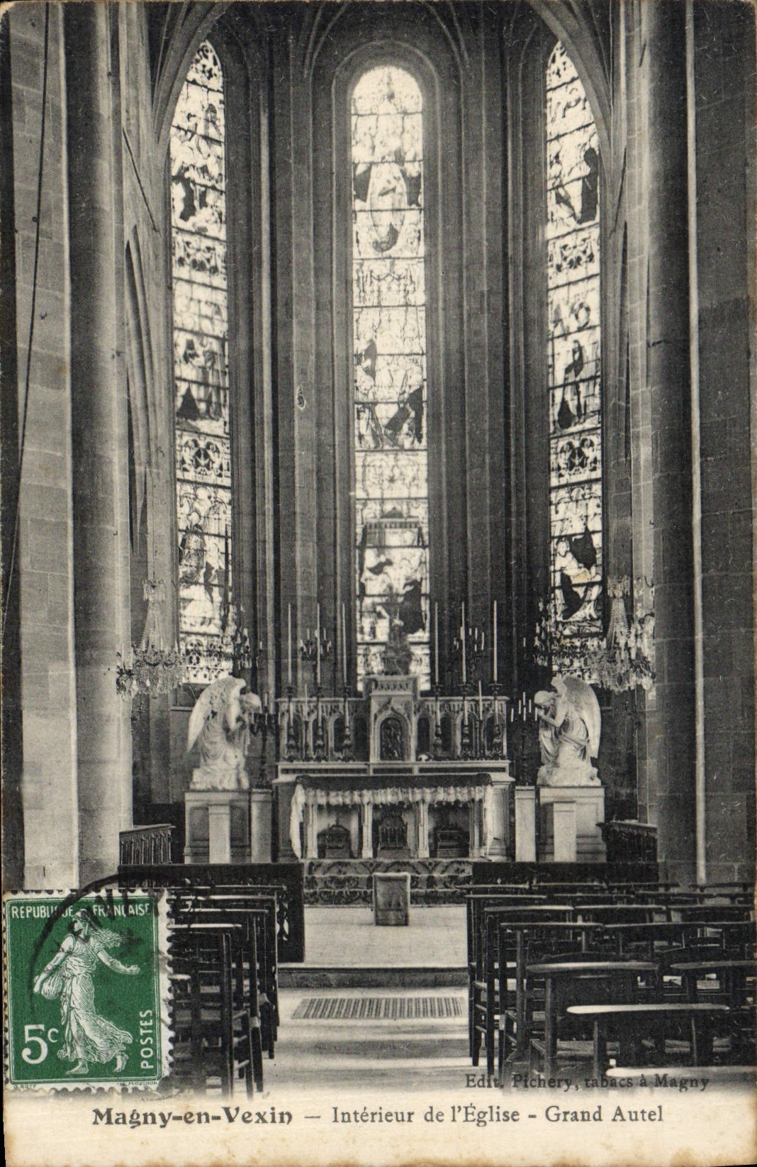CPA Magny En Vexin Interieur De I'Eglise Grand Autel