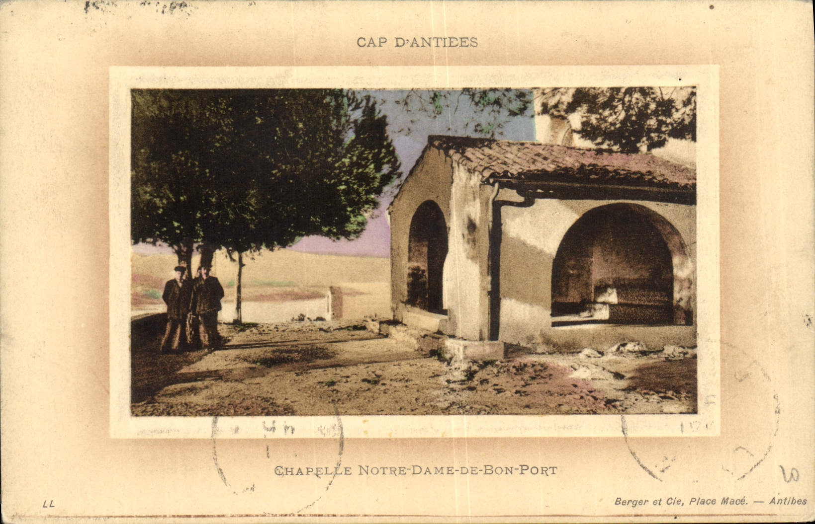 Cap d'Antibes — Chapelle Notre-Dame-de-Bon-Port — Berger et Cie, Place Macé, Antibes