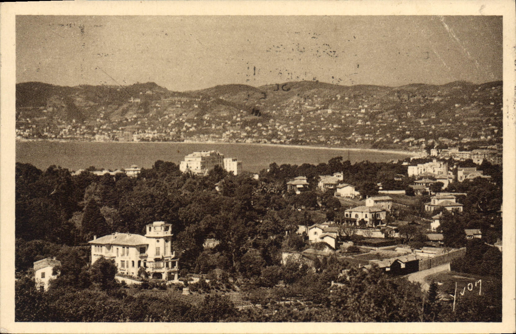 Vue générale du Phare de la Garoupe — Juan-les-Pins — Éd. d'Art VVON