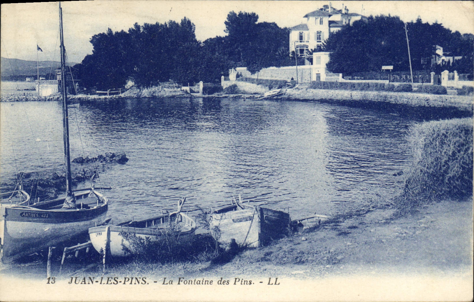Juan-les-Pins — La Fontaine des Pins — LL