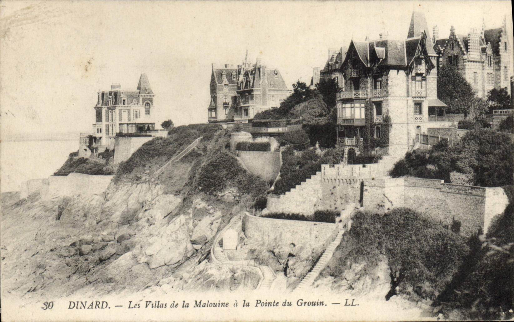 Dinard — Les Villas de la Malouine à la Pointe du Grouin — LL.