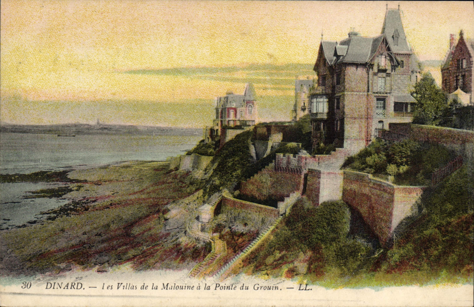 Dinard — Les Villas de la Mulouine à la Pointe du Grouin — LL. — N°30