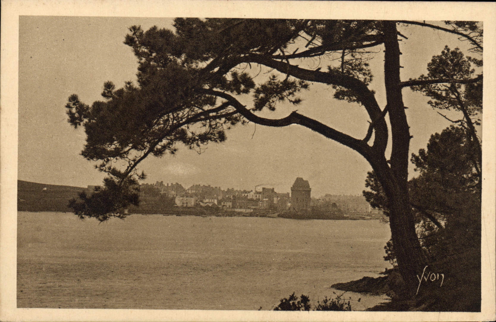 Dinard et la Vicomté — Bretagne — Édition d'Art YVON, n°16