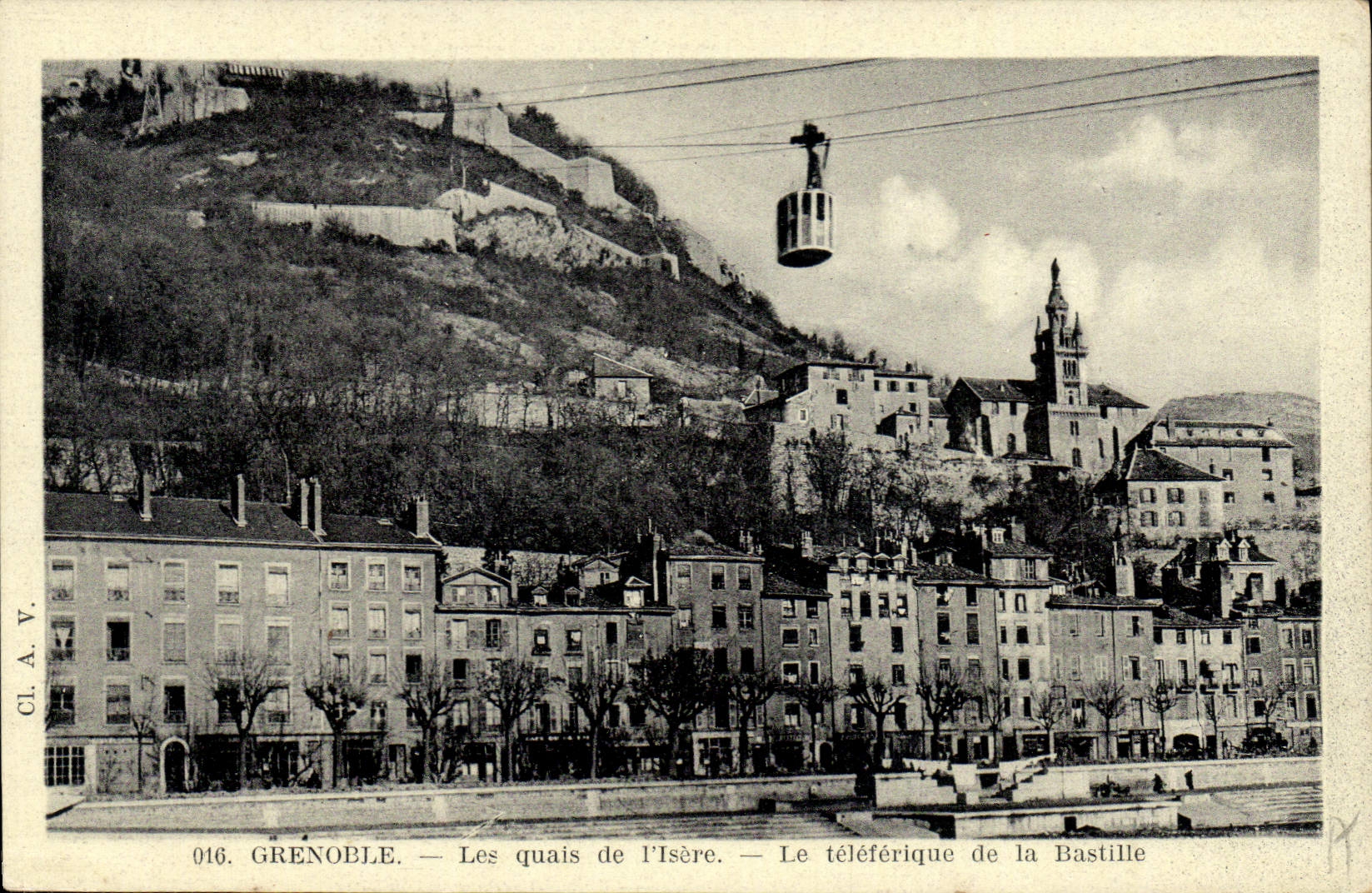 Grenoble — Les quais de l'Isère — Le téléphérique de la Bastille — Cl.A.V. n°016