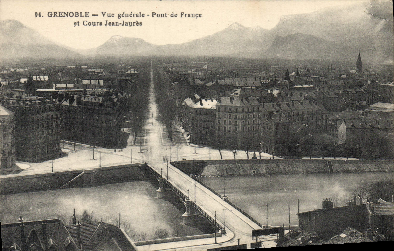 Grenoble — Vue générale - Pont de France et Cours Jean-Jaurès