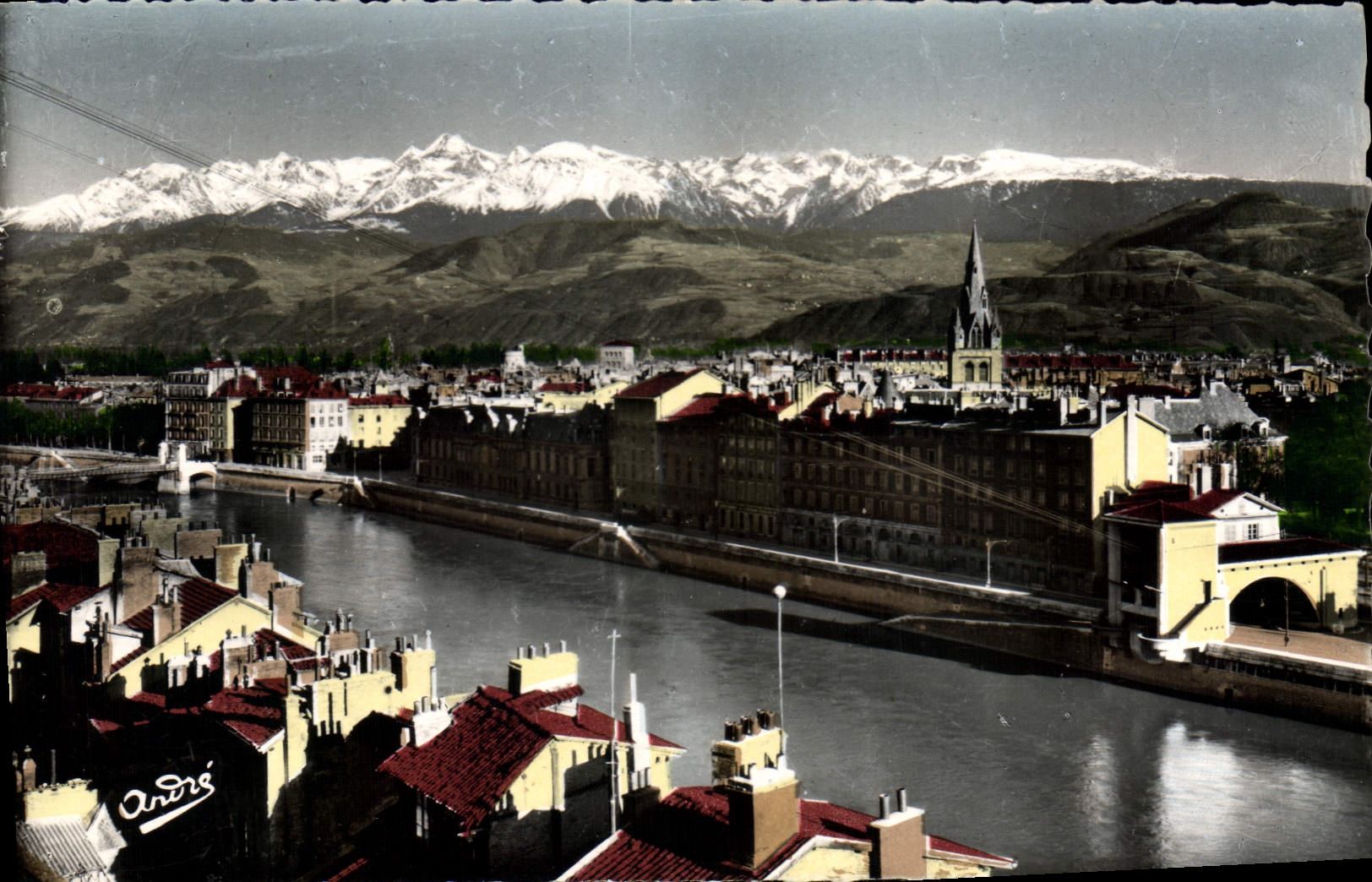 CPA Grenoble Vue Generale Et La Chaine Des Alpes